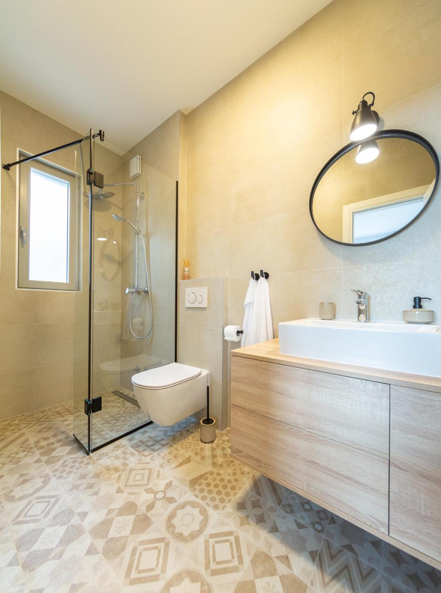 Seaside Elegance Suites Komiža Esterno foto