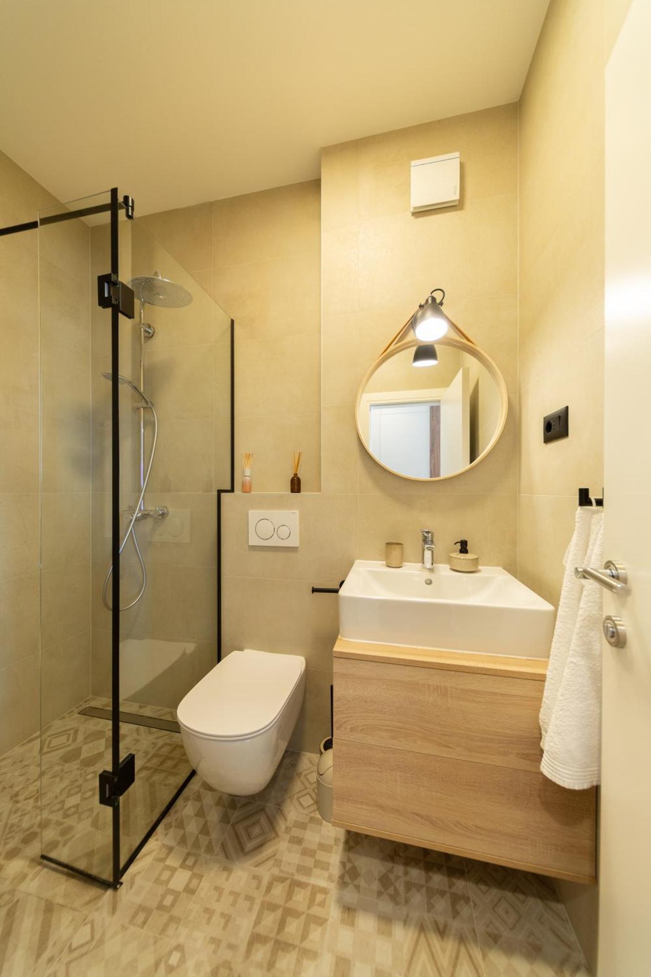Seaside Elegance Suites Komiža Esterno foto